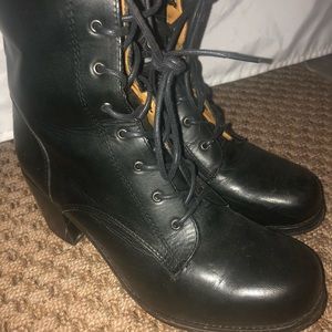Black leather Frye boots barely worn!